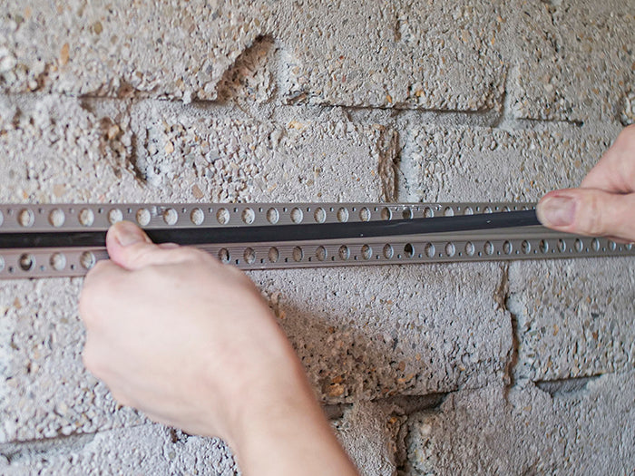 STAS Plasterrail 200cm: Praktisch unsichtbar, optimal für Renovierungen